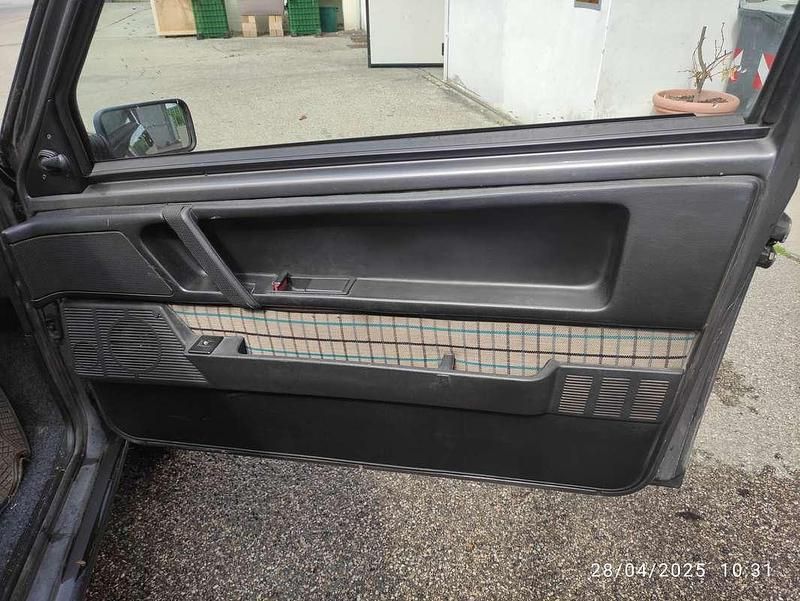 Usata Autobianchi Y10 56 CV (41 kW) 1992 Grigio Utilitaria