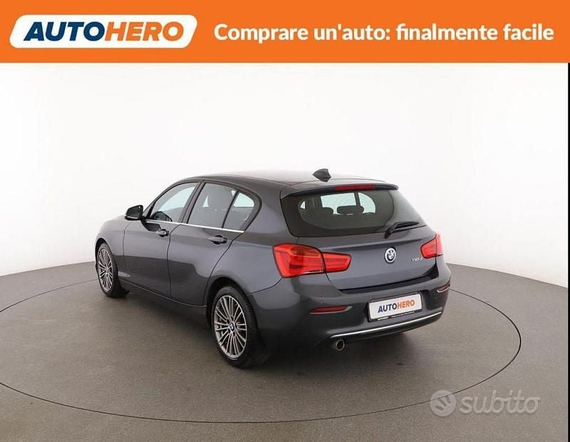 Usata BMW 118 149 CV (109 kW) 2018 Grigio Utilitaria