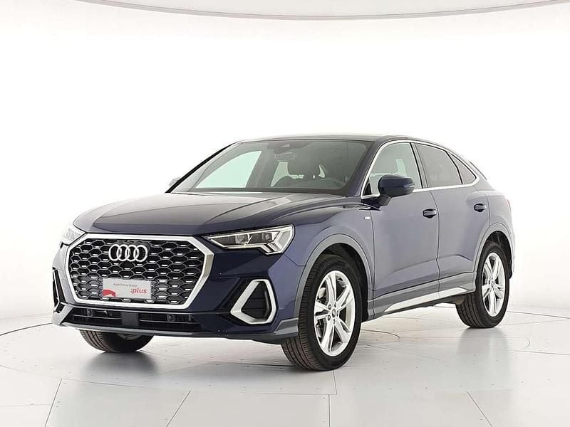 Blu/azzurro Usata 2025 Audi Q3 Sportback S-Line SUV | 45.900 € (Buon prezzo) - Immagine 1/4