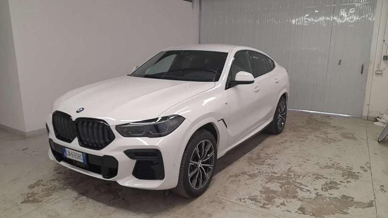 Usata BMW X6 M Sport 286 CV (210 kW) 2023 Bianco SUV