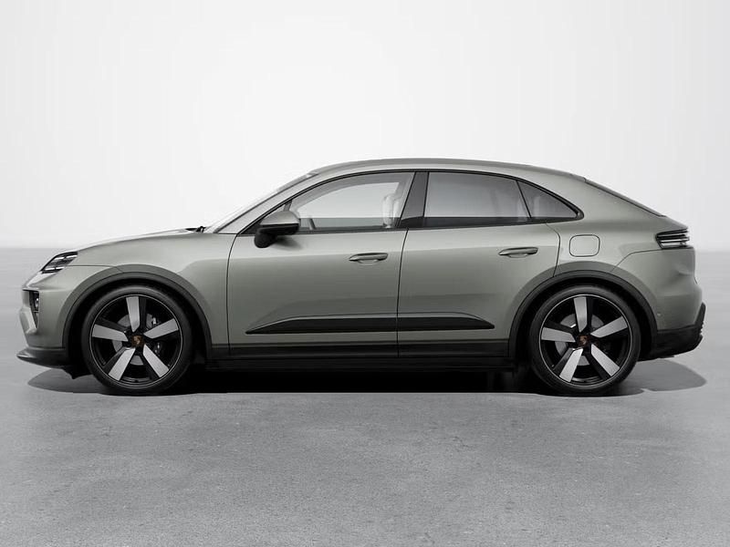 Nuova Porsche Macan 330 kW (449 CV) 2026 Verde aventurine metallizzato SUV