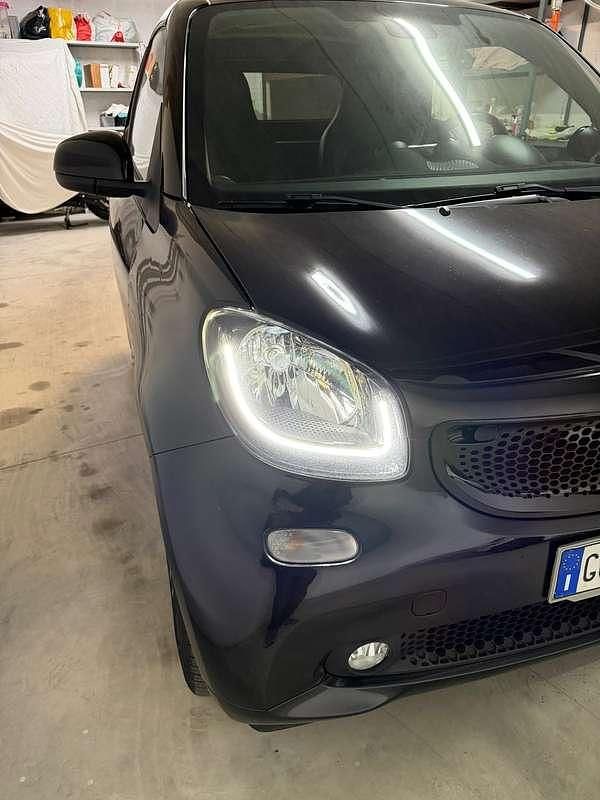 Usata Smart ForTwo Cabrio 90 CV (66 kW) 2017 Nero Cabrio