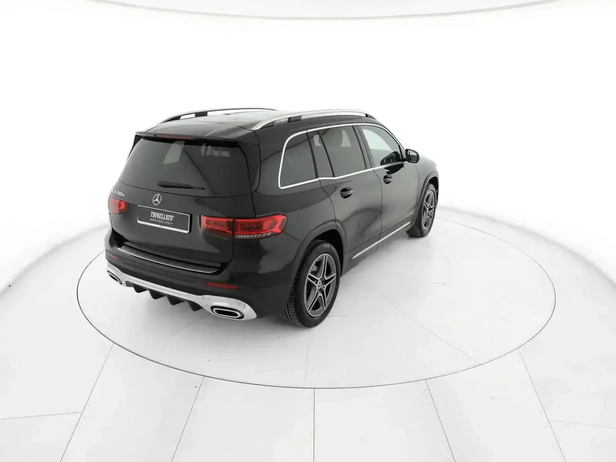 Usata Mercedes GLB200 Premium 150 CV (110 kW) 2023 Nero SUV