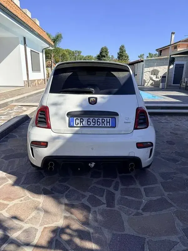 Usata Abarth 695 Turismo 179 CV (131 kW) 2023 Utilitaria