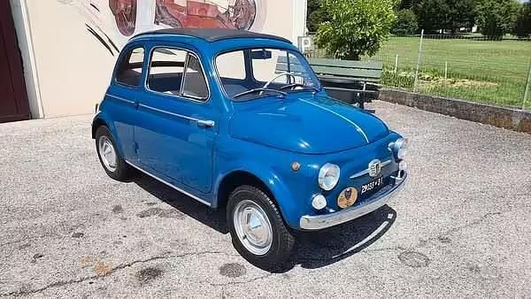 Usata Fiat 500 14 CV (10 kW) 1960 Blu Utilitaria