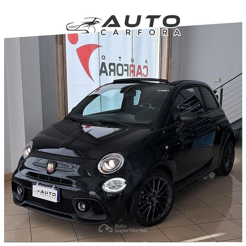 Nero Usata 2024 Abarth 595C Cabrio | 23.900 € (Buon prezzo) - Immagine 1/2
