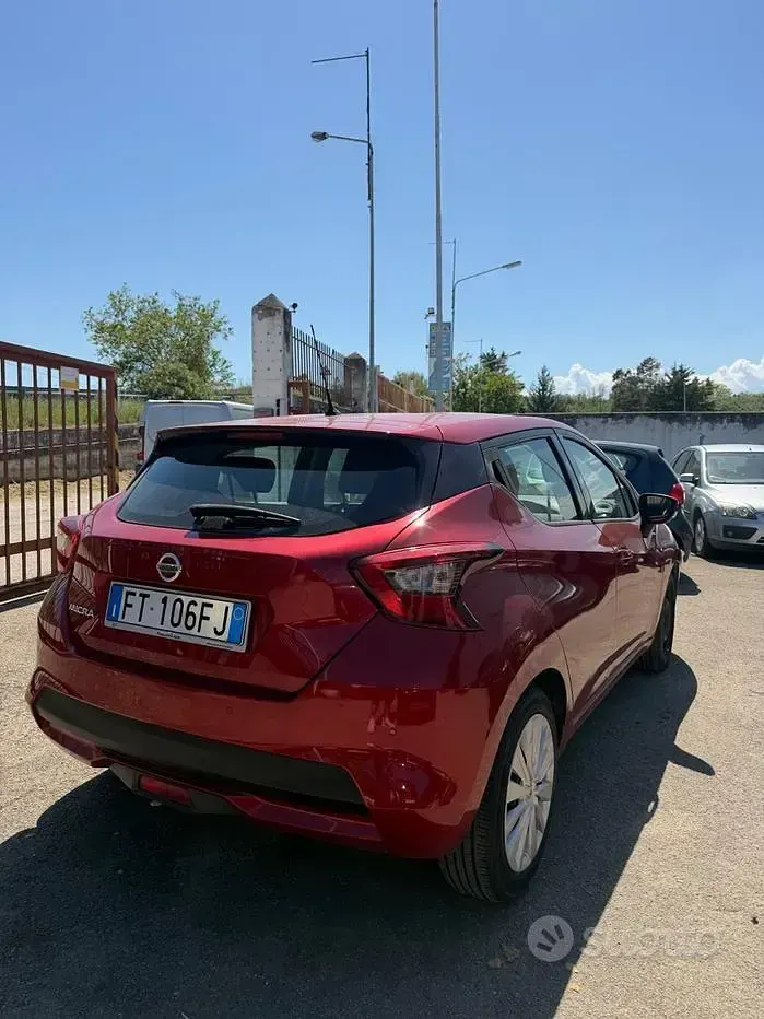 Usata Nissan Micra Acenta 71 CV (52 kW) 2020 Rosso Utilitaria