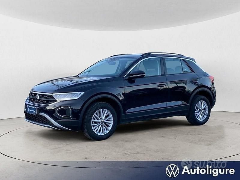 Nero Usata 2022 VW T-Roc Life SUV | 24.500 € (Buon prezzo) - Immagine 1/4