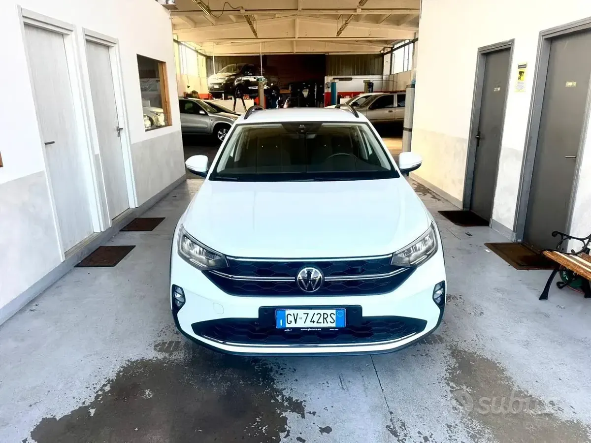 Usata VW Taigo Life 115 CV (84 kW) 2024 Bianco SUV