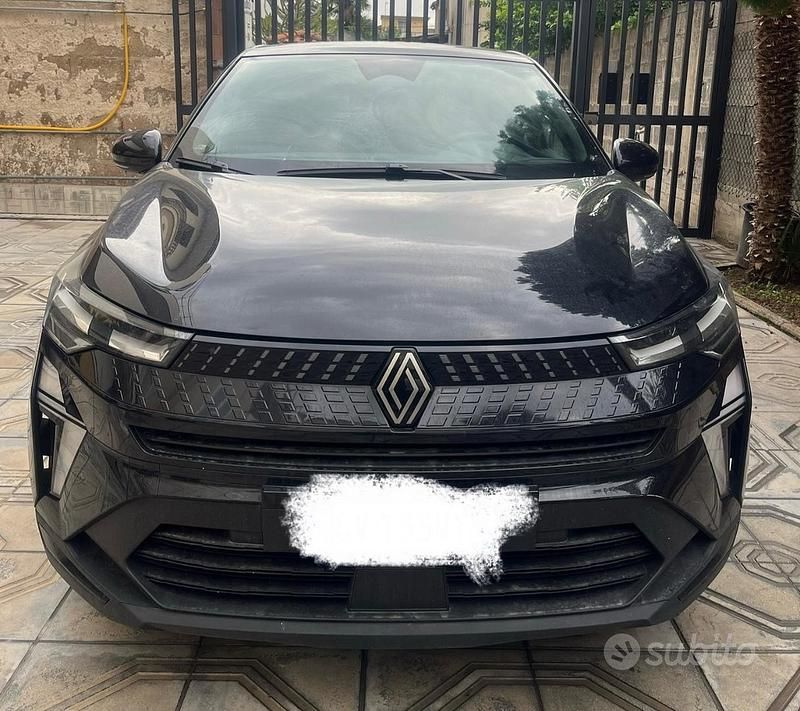 Usata Renault Captur 101 CV (74 kW) 2024 SUV