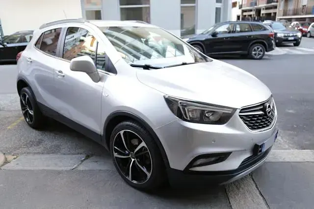 Usata Opel Mokka X Innovation 140 CV (102 kW) 2017 Argento metallizzato SUV