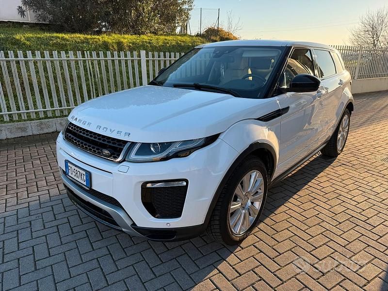 Usata Land Rover Range Rover evoque SE 150 CV (110 kW) 2016 Bianco Station wagon
