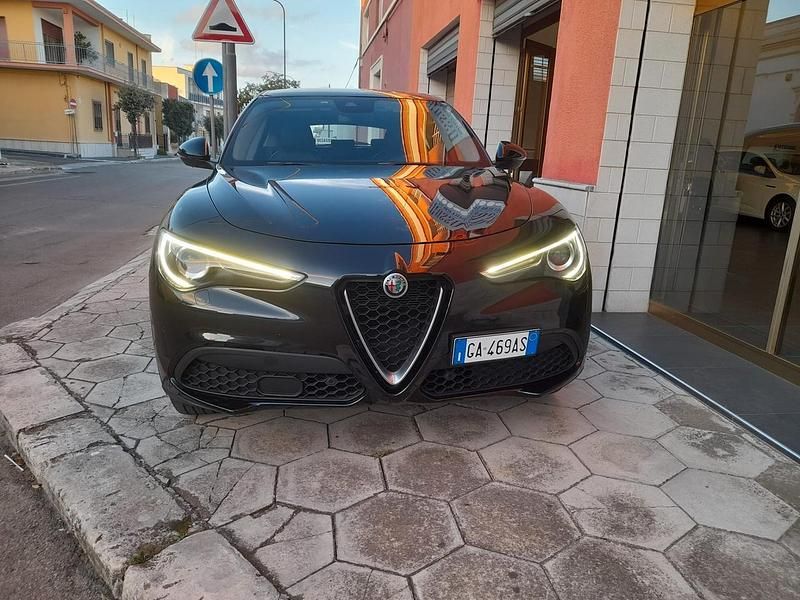 Usata Alfa Romeo Stelvio Executive 190 CV (139 kW) 2020 Nero SUV