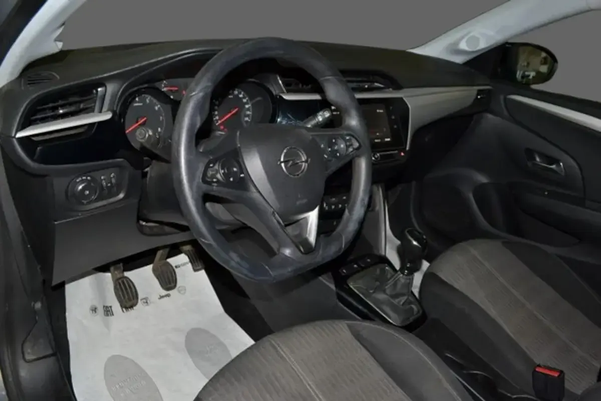 Usata Opel Corsa Edition 102 CV (75 kW) 2020 Argento Utilitaria