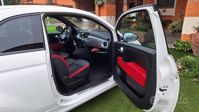 Usata Fiat 500 Pop Star 69 CV (50 kW) 2015 Bianco Utilitaria