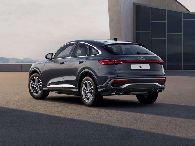 Nuova Audi Q5 Sportback S-Line 204 CV (150 kW) 2026 Grigio tambora metallico SUV