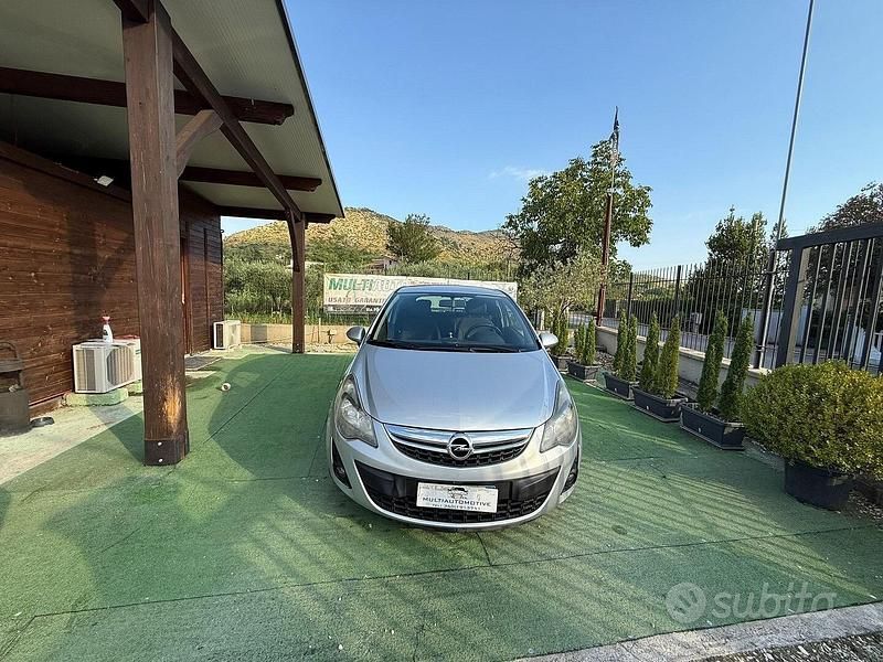 Usata Opel Corsa 86 CV (63 kW) 2015 Grigio Berlina