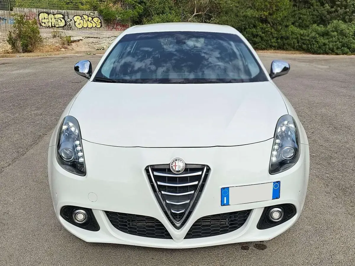 Usata Alfa Romeo Giulietta Exclusive 105 CV (77 kW) 2014 Other Utilitaria