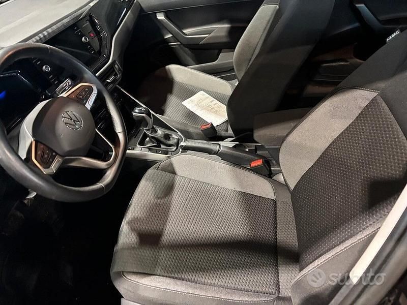 Usata VW Polo Life 95 CV (69 kW) 2025 Nero Utilitaria