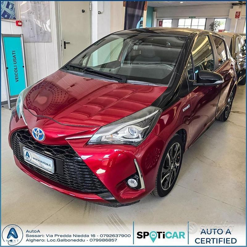 Rosso Usata 2018 Toyota Yaris Hybrid Trend Tre volumi | 12.000 € (Buon prezzo) - Immagine 1/1