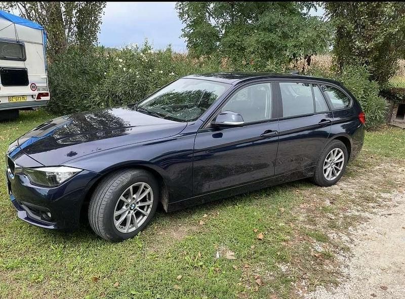 Usata 2015 BMW 318 Gran Turismo Efficient Dynamics Tre volumi | 9500 € (Buon prezzo) - Immagine 1/4