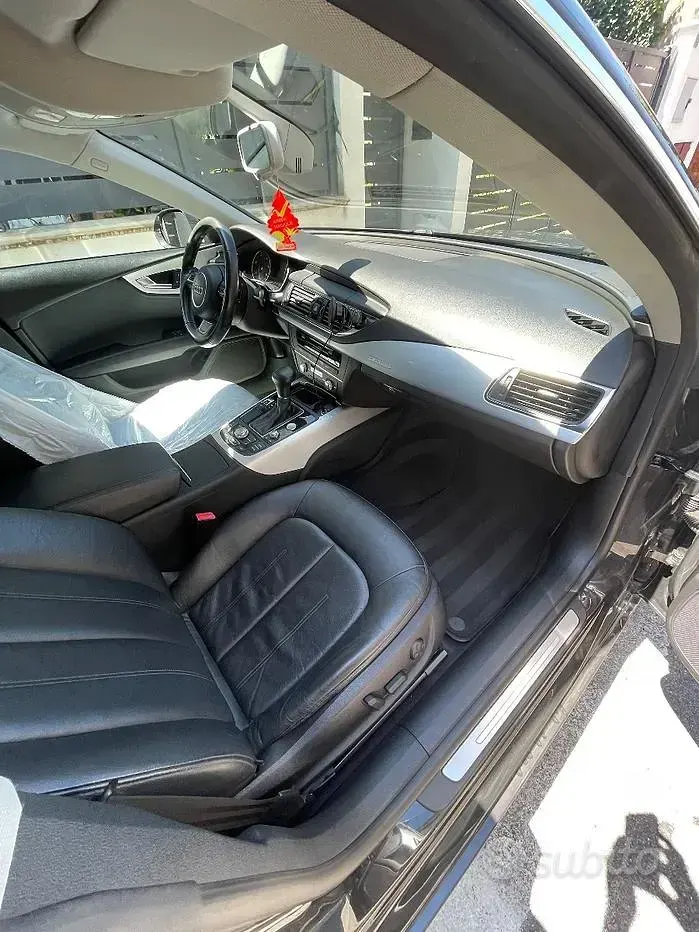 Usata Audi A7 245 CV (180 kW) 2011 Grigio Utilitaria
