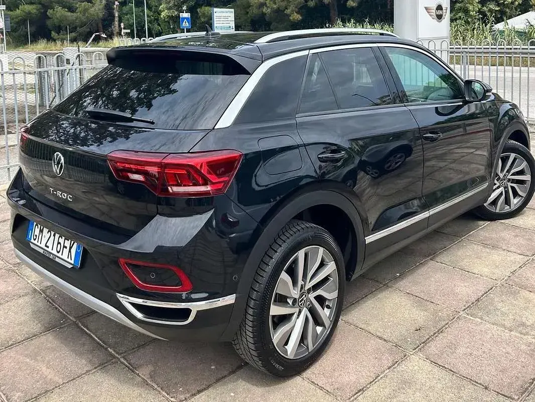 Usata VW T-Roc Style 116 CV (85 kW) 2023 Nero SUV