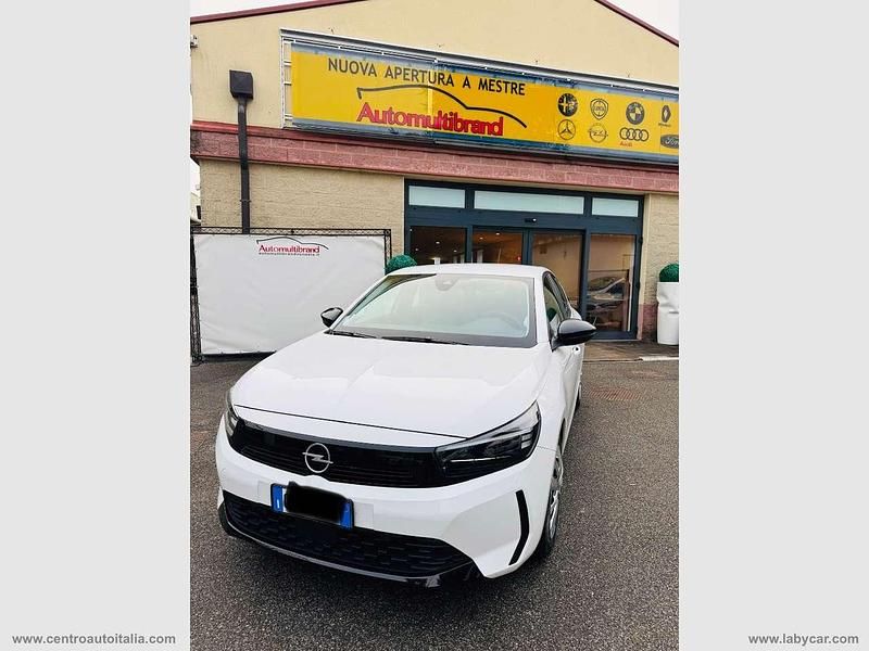 Usata Opel Corsa 75 CV (55 kW) 2024 Bianco Utilitaria