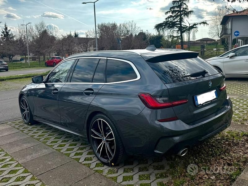 Usata BMW 320 M Sport 190 CV (139 kW) 2020 Grigio Station wagon