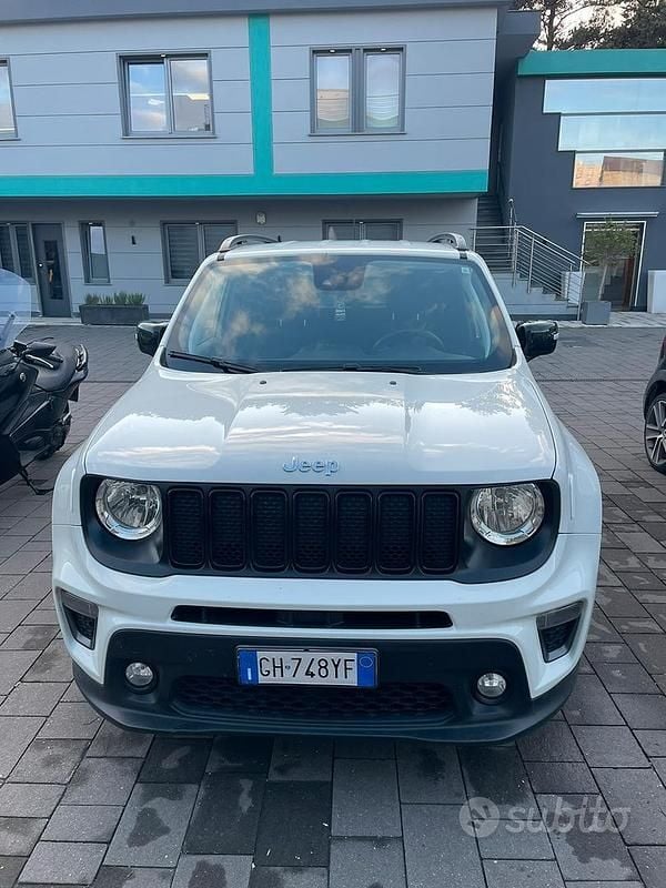 Gebraucht Jeep Renegade 120 PS (88 kW) 2022 Weiß SUV