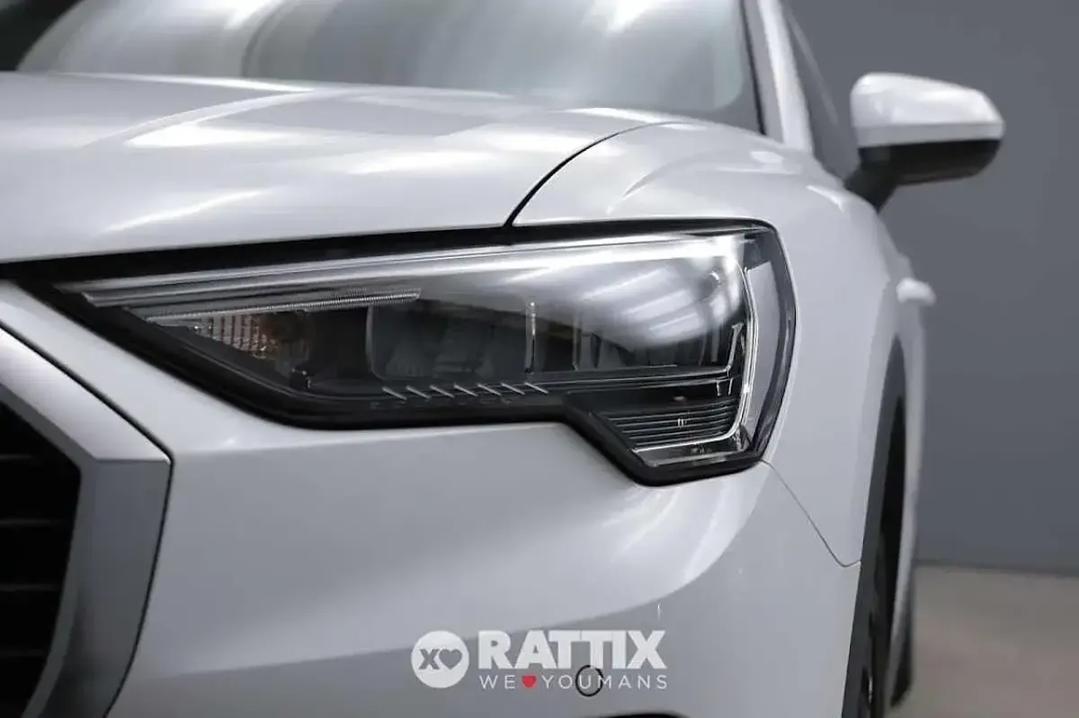 Usata Audi Q3 Business 150 CV (110 kW) 2020 Bianco SUV