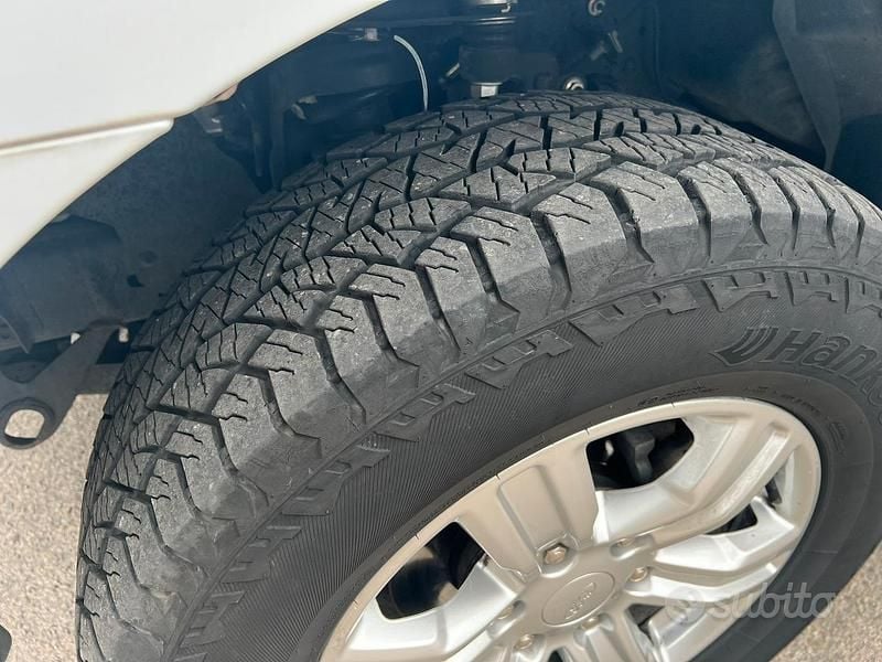 Usata Ford Ranger Limited 170 CV (125 kW) 2020 Bianco Pick-up