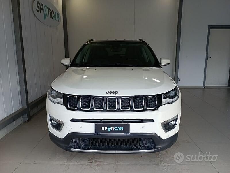 Usata Jeep Compass Limited 140 CV (102 kW) 2019 Bianco SUV