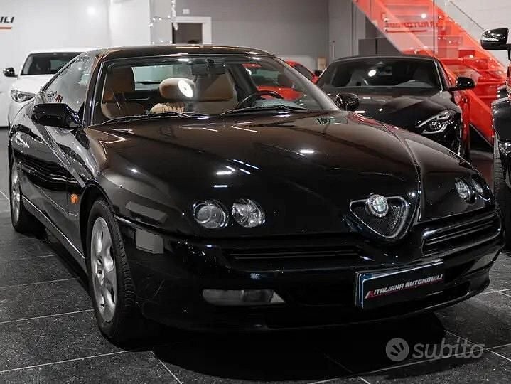 Usata Alfa Romeo GTV 150 CV (110 kW) 2002 Nero Coupé