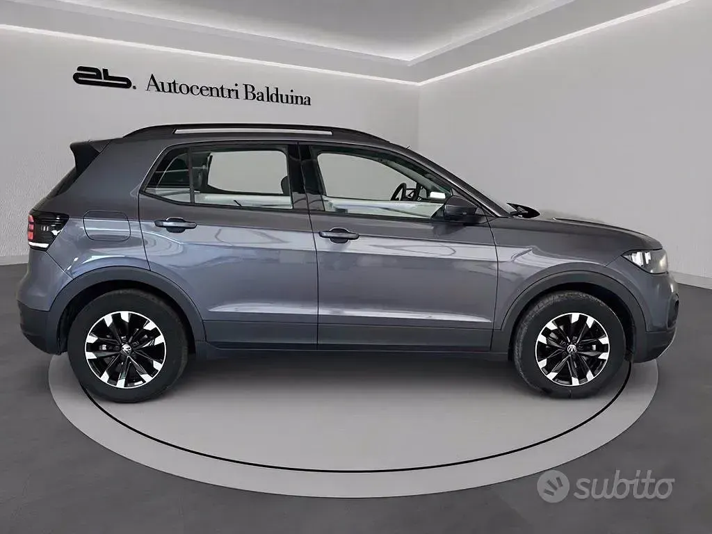 Begagnad VW T-Cross Style 110 HK (80 kW) 2023 Grå SUV