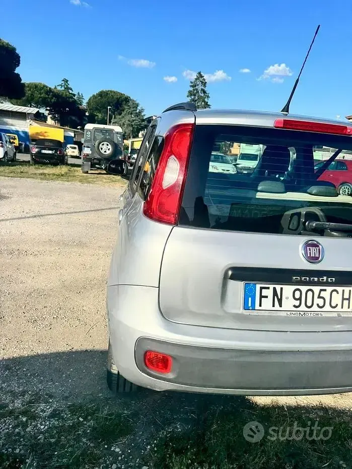 Usata Fiat Panda 69 CV (50 kW) 2018 Grigio Utilitaria