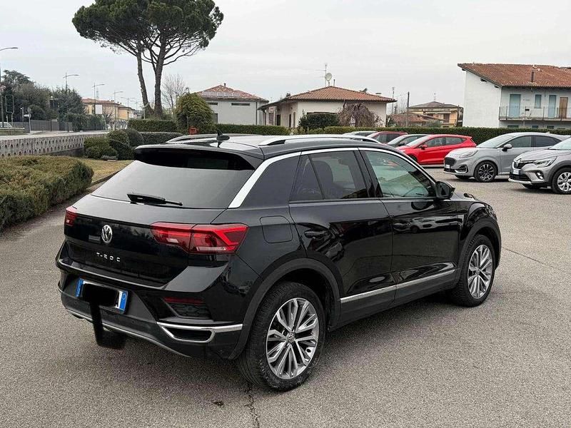 Usata VW T-Roc Advance 116 CV (85 kW) 2020 Nero SUV