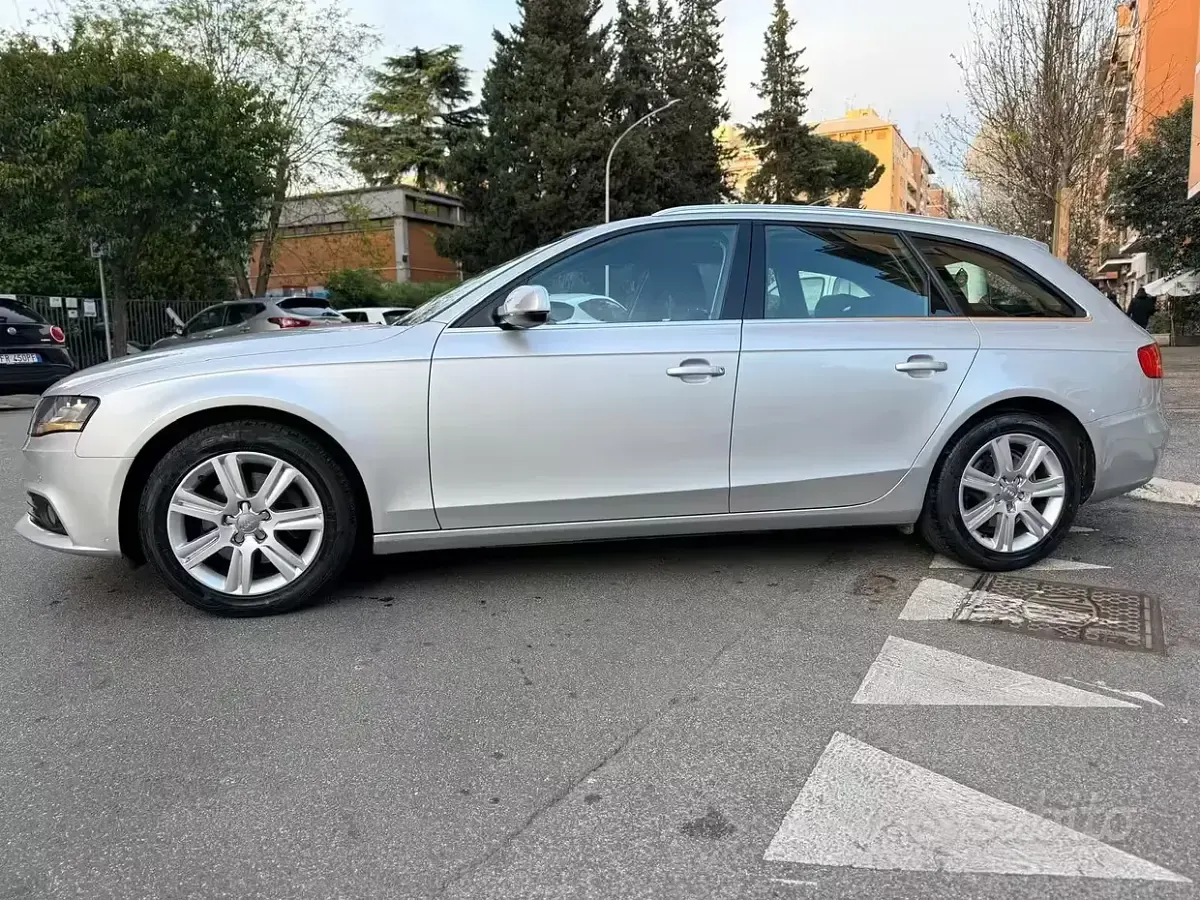 Usata Audi A4 170 CV (125 kW) 2011 Grigio Station wagon