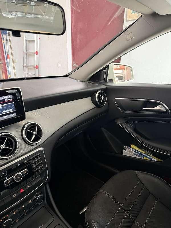 Usata Mercedes CLA200 Executive 136 CV (100 kW) 2014 Berlina