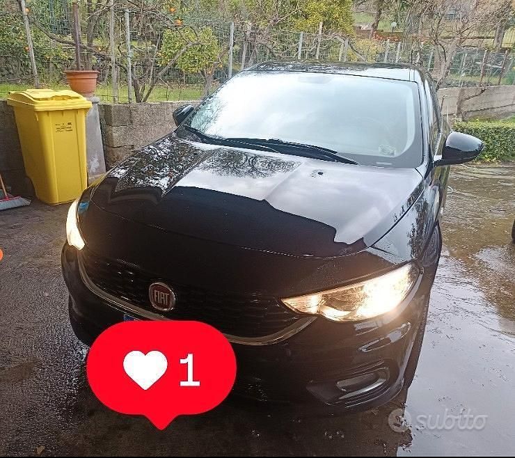 Usata Fiat Tipo 120 CV (88 kW) 2016 Blu Berlina