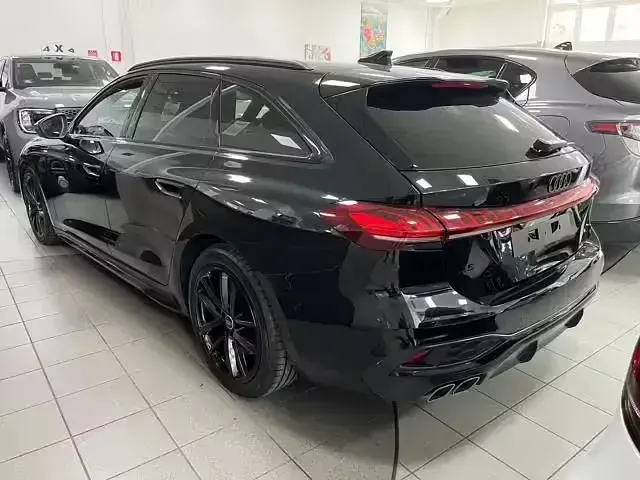 Nuova Audi A5 S-Line 204 CV (150 kW) 2025 Nero Station wagon