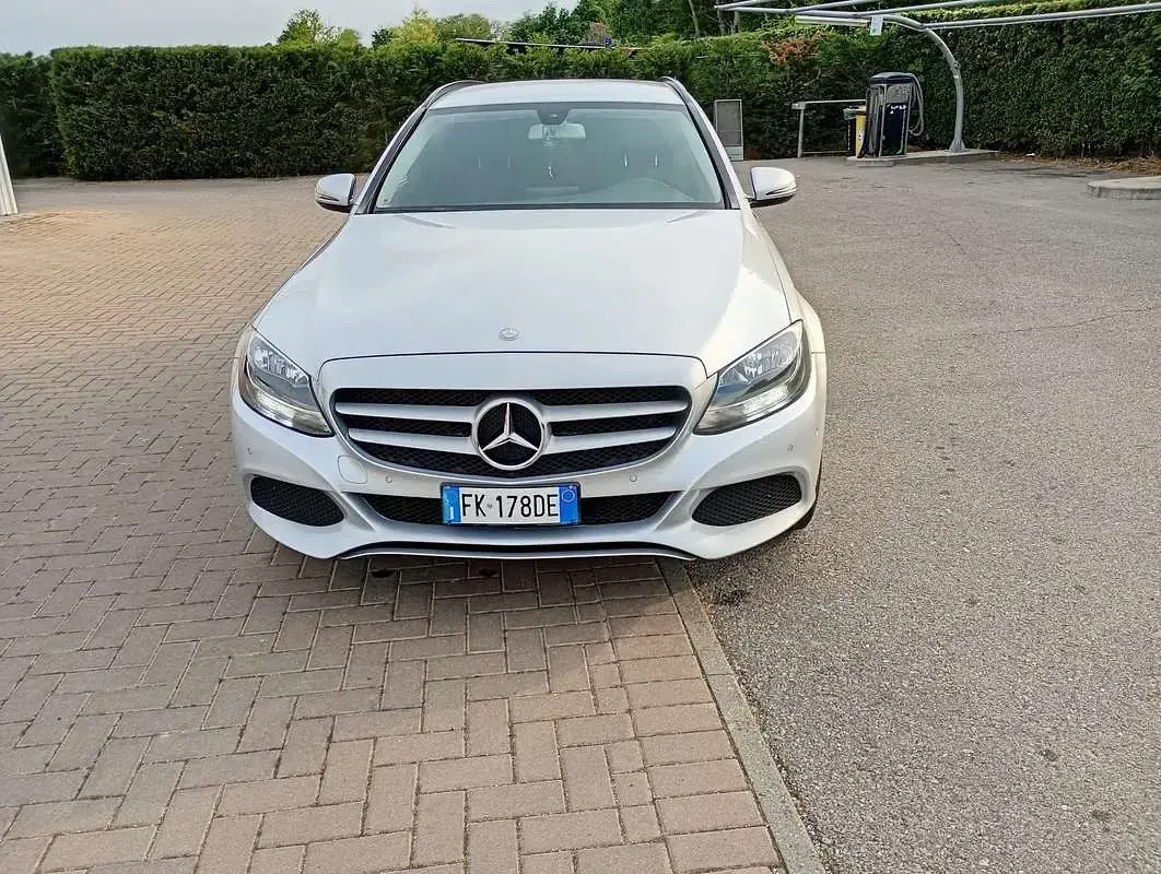 Usata Mercedes C180 Business 116 CV (85 kW) 2017 Station wagon