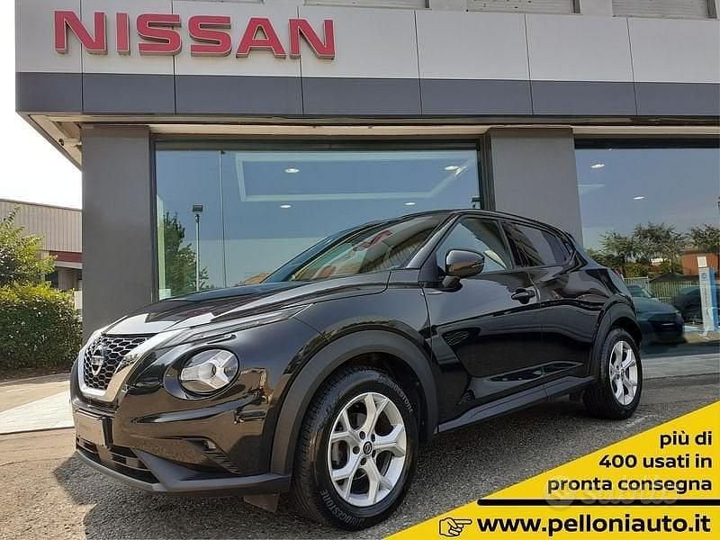 Nero / metallizzato Usata 2021 Nissan Juke N-Connecta SUV | 17.950 € (Buon prezzo) - Immagine 1/4