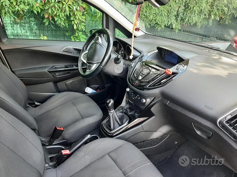 Usata Ford B-MAX 2018 Grigio Monovolume