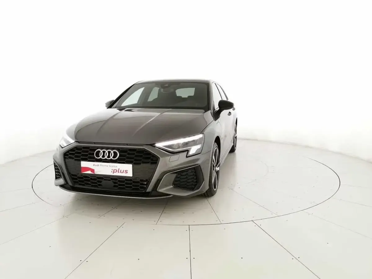 Usata Audi A3 Ambiente 204 CV (150 kW) 2024 Berlina