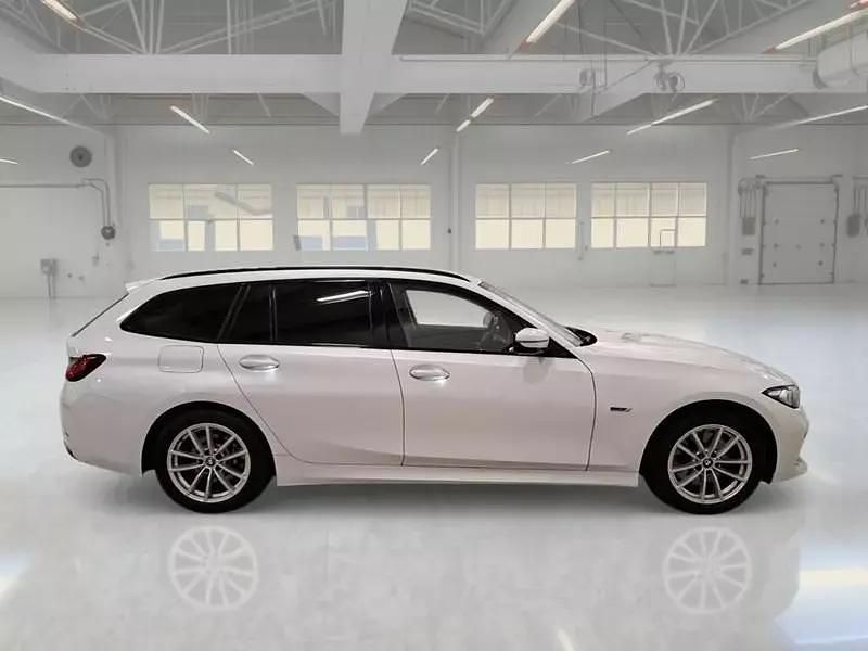 Usata BMW 320e 163 CV (119 kW) 2023 Station wagon