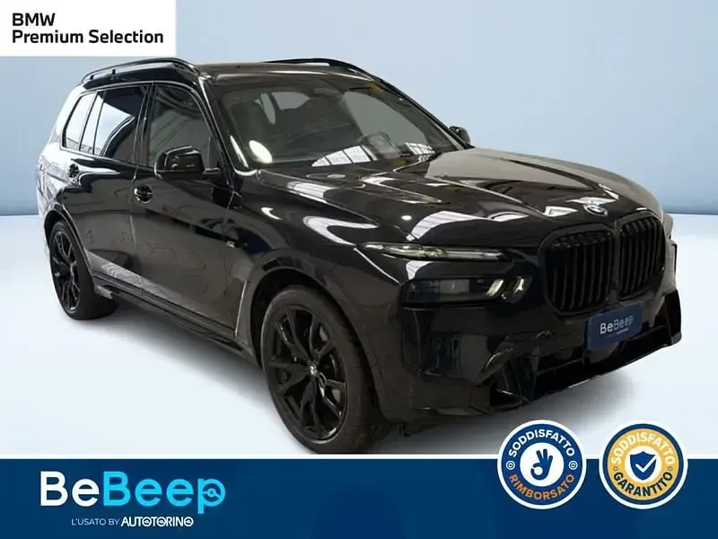 Usata BMW X7 M Sport 380 CV (279 kW) 2024 Nero pastello SUV