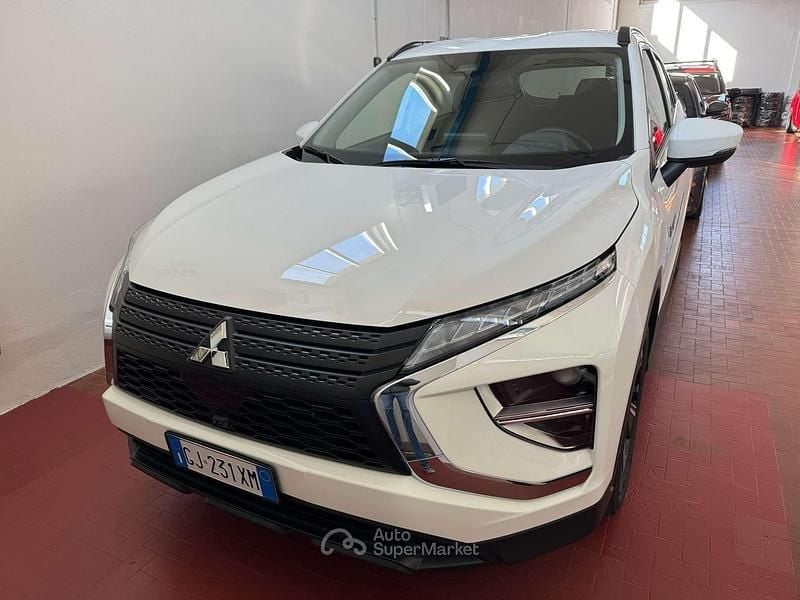 Usata Mitsubishi Eclipse Cross Instyle 98 CV (72 kW) 2022 Bianco SUV