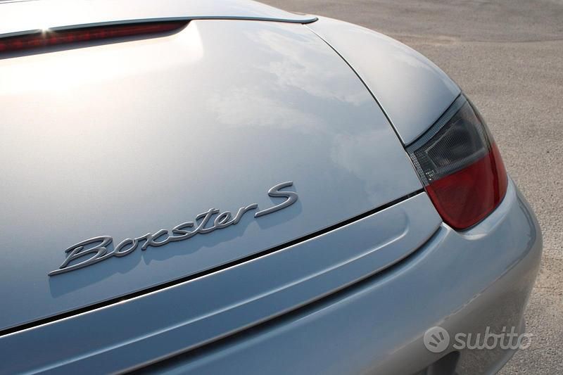 Gebraucht Porsche Boxster 260 PS (191 kW) 2003 Grau Cabrio