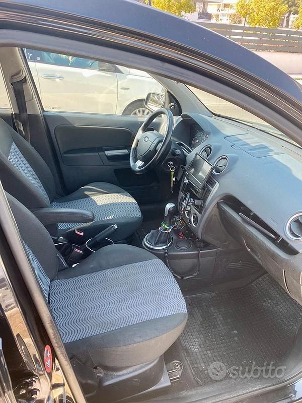 Usata Ford Fusion Titanium 90 CV (66 kW) 2008 Nero Utilitaria